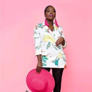 Meet your Posher, Cynthia